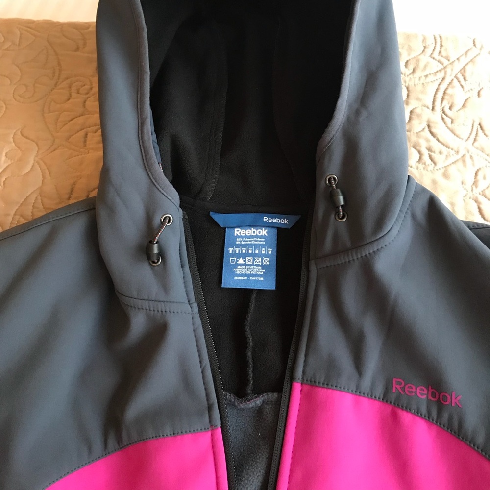 Reebok rain jacket - Picture 3 of 3